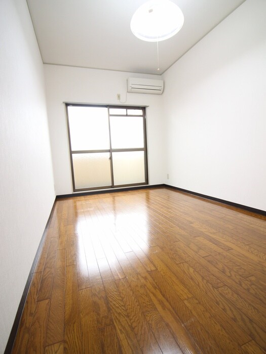 物件内観写真6　(居室)