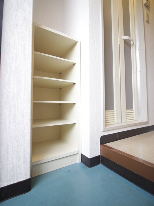 物件内観写真12　(靴箱)