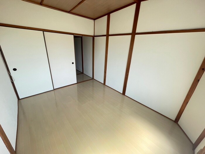 物件内観写真13　(居室)
