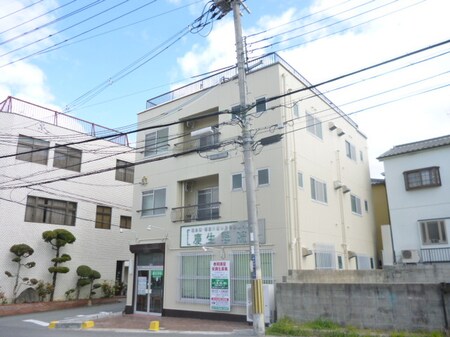 矢野マンション外観写真