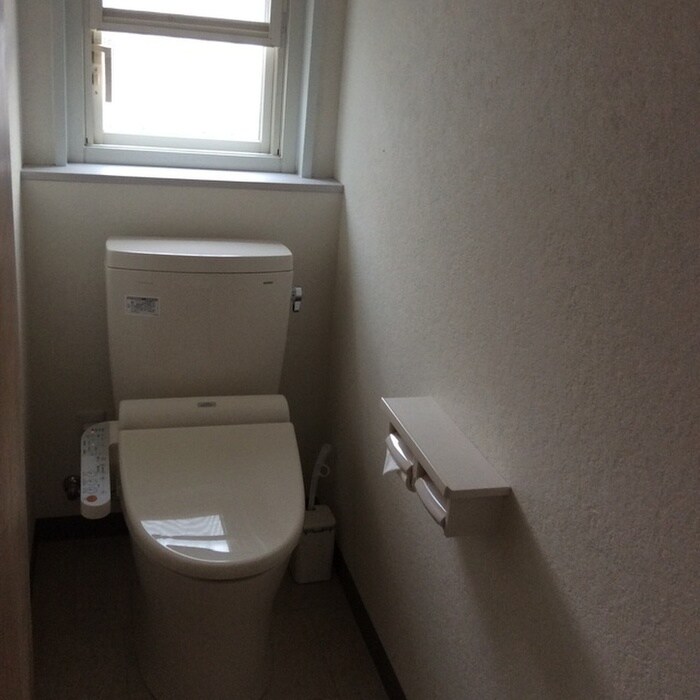 物件内観写真11　(トイレ)