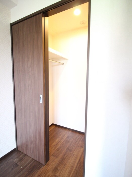 物件内観写真15　(収納)