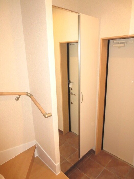 物件内観写真16　(靴箱)