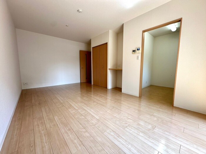 物件内観写真18　(居室)