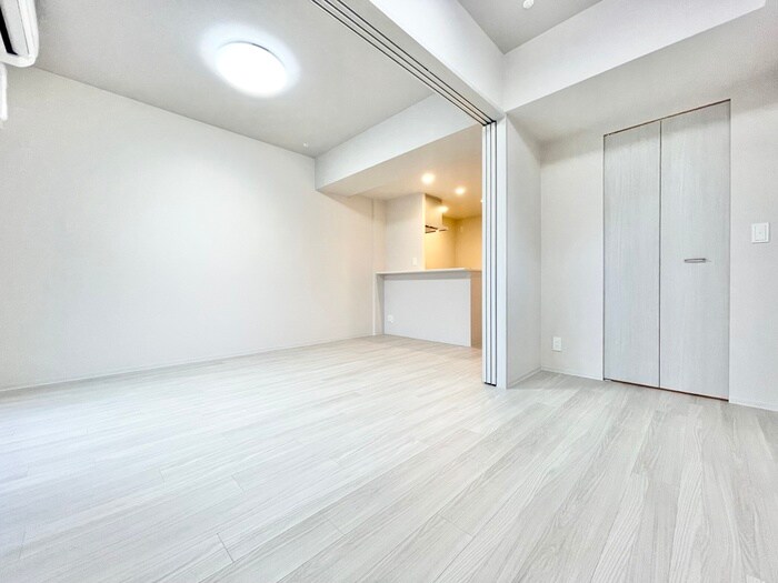 物件内観写真13　(居室)