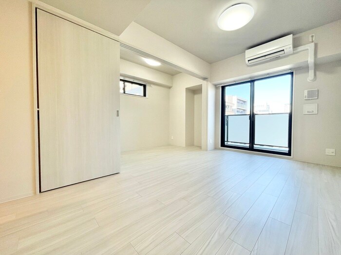 物件内観写真13　(居室)