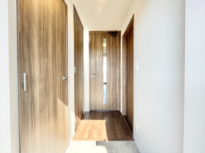 物件内観写真21　(廊下)