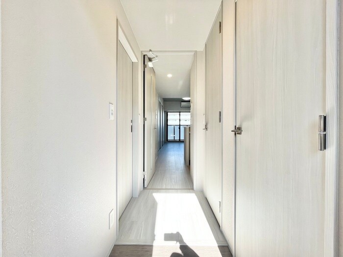 物件内観写真21　(廊下)