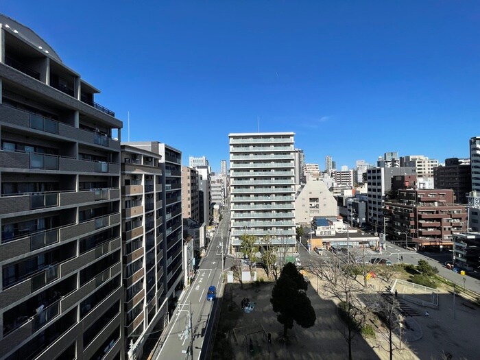 物件内観写真22　(室内からの展望)