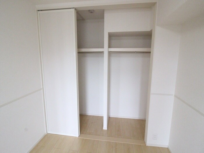 物件内観写真10　(収納)
