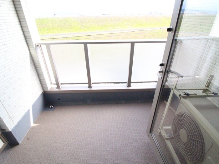 物件内観写真16　(ベランダ・バルコニー)