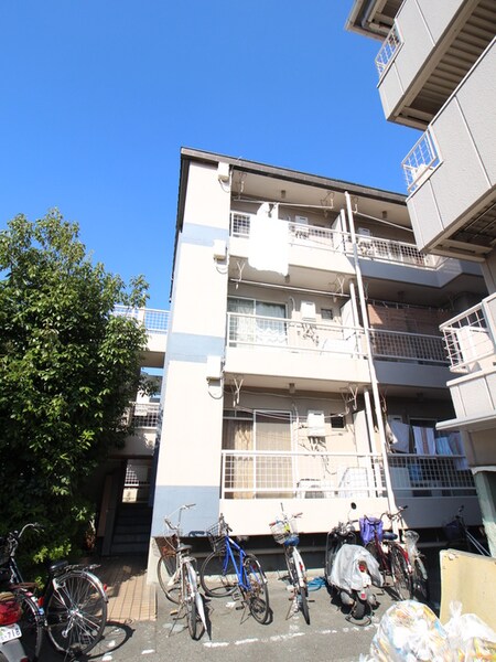 RIZEONE富田林レジデンスⅠ外観写真