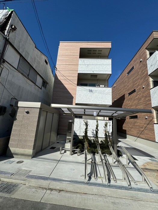 物件外観写真1　(外観写真)