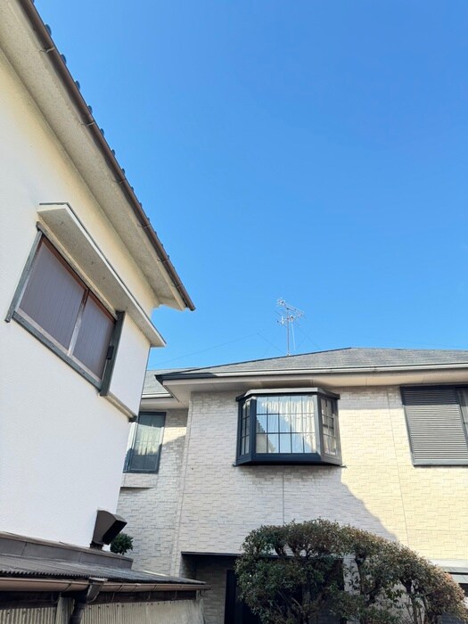 物件内観写真17　(室内からの展望)