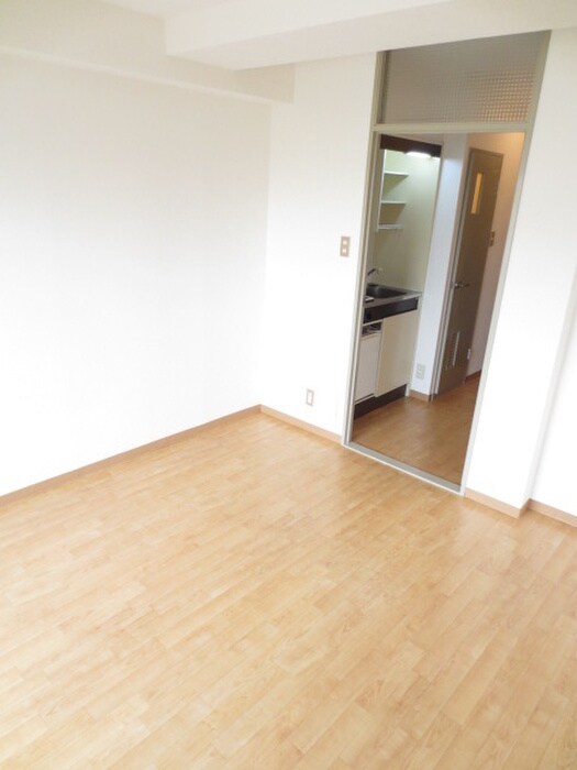 物件内観写真10　(内観写真)