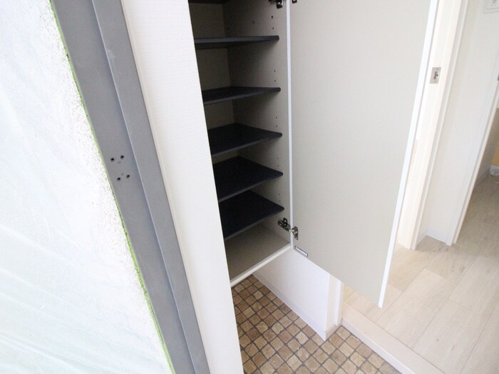 物件内観写真19　(靴箱)