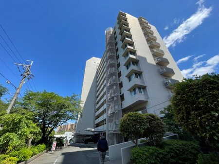 日興千里台ｽｶｲﾀｳﾝE棟(905)外観写真