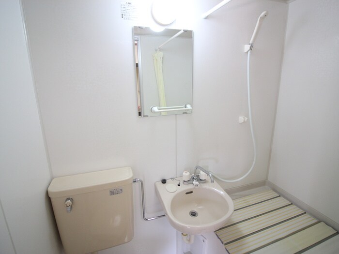 物件内観写真11　(洗面)