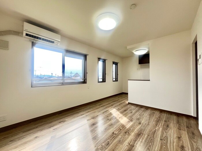 物件内観写真7　(居室)