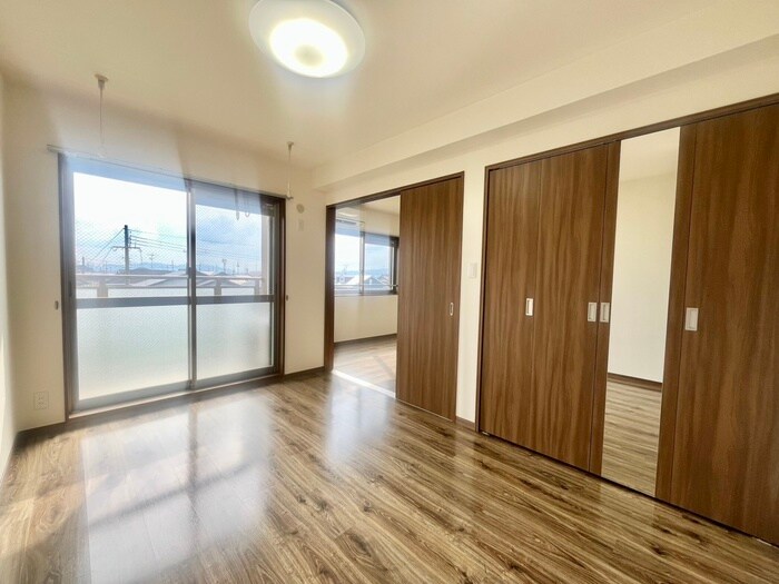 物件内観写真10　(居室)