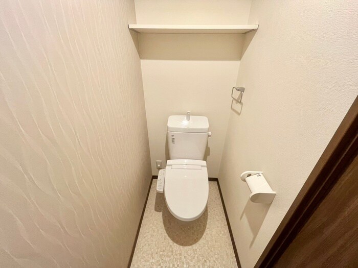 物件内観写真15　(トイレ)