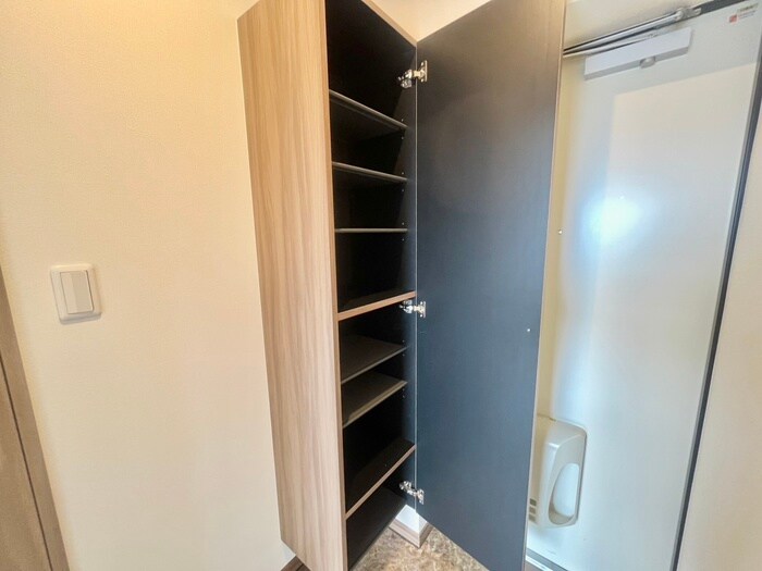 物件内観写真19　(靴箱)