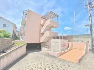 ディンプル阪本外観写真