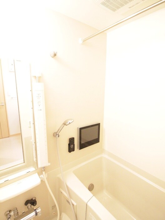 物件内観写真9　(バス／シャワールーム等)