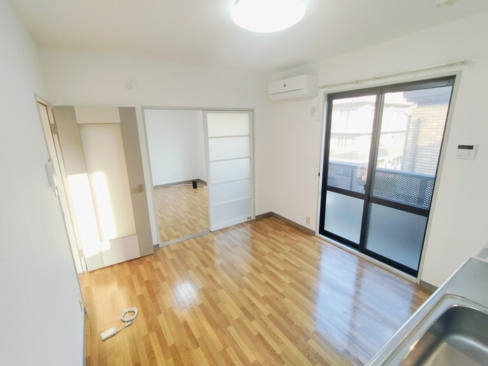 物件内観写真7　(居室)