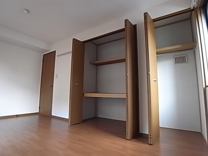 物件内観写真17　(収納)