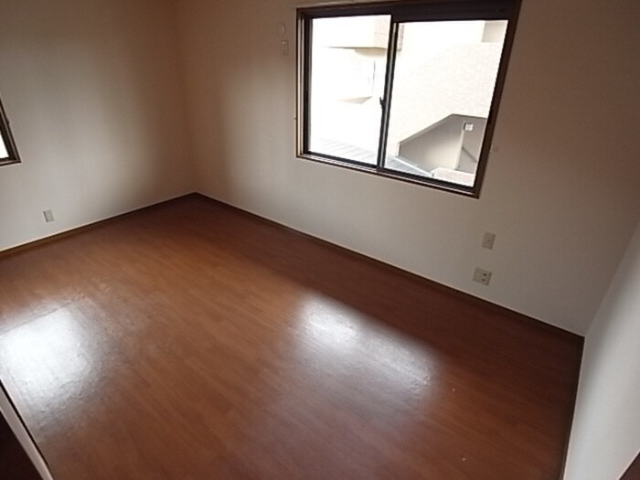 物件内観写真18　(居室)