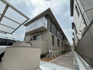 アニエス外観写真