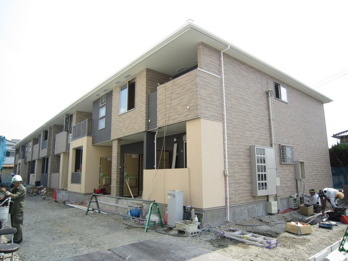 物件外観写真1　(外観写真)