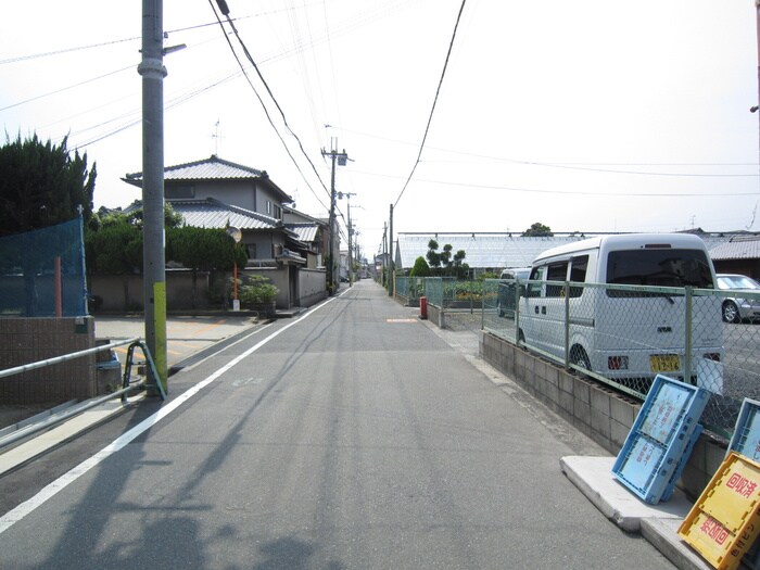 物件外観写真6　(周辺環境)