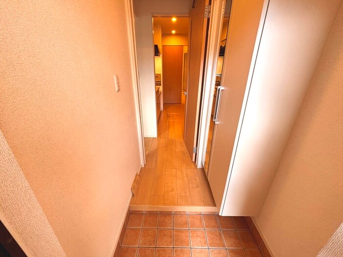 物件内観写真15　(廊下)