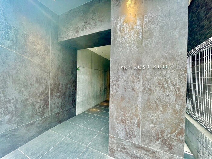 物件外観写真5　(外観写真)