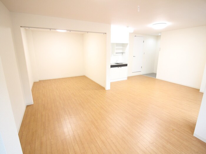 物件内観写真15　(居室)