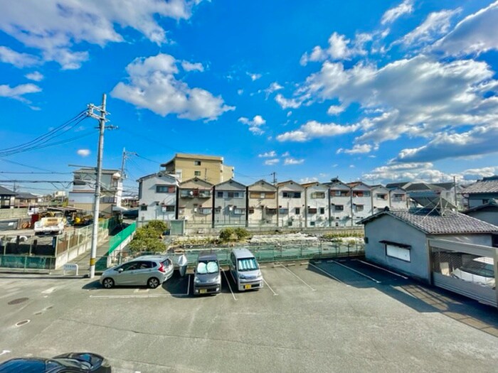 物件内観写真17　(室内からの展望)