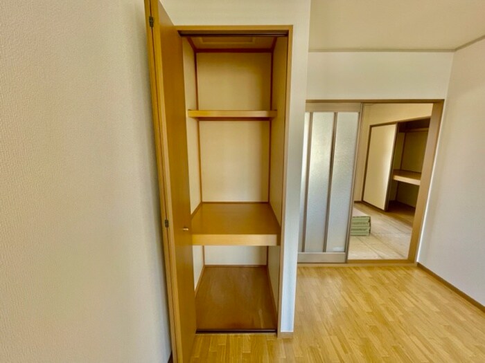 物件内観写真20　(収納)