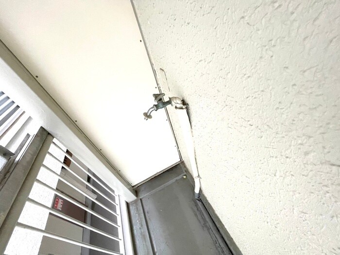 物件内観写真15　(洗濯機置場)