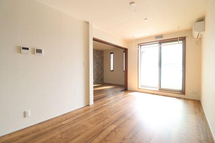 物件内観写真6　(居室)