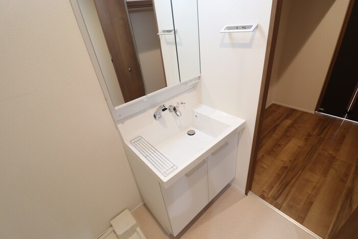 物件内観写真10　(洗面)