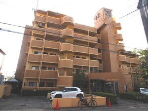 ライオンズマンション八尾(501)外観写真