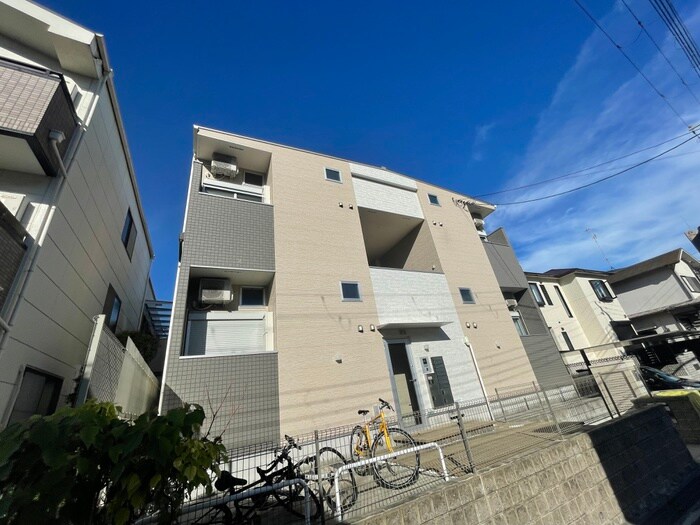 物件外観写真2　(外観写真)