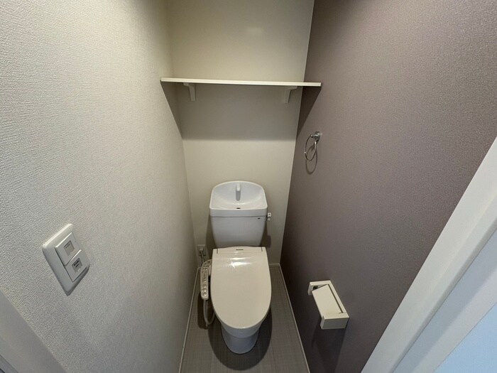 物件内観写真14　(トイレ)