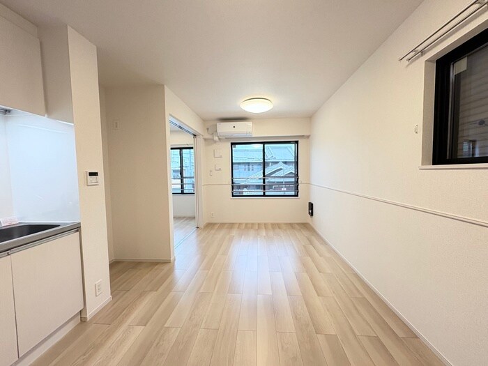 物件内観写真5　(居室)