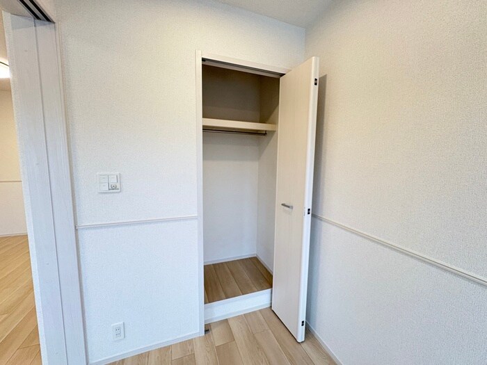 物件内観写真13　(収納)