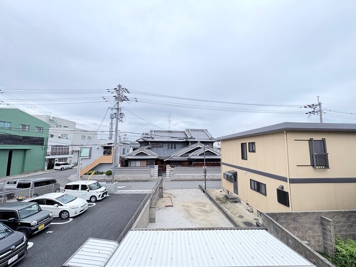 物件内観写真18　(室内からの展望)