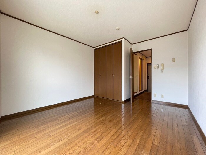 物件内観写真14　(居室)