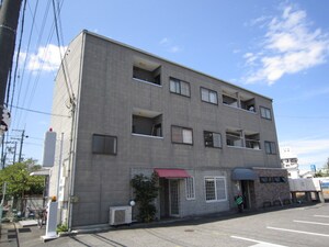 大杉マンション外観写真